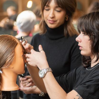 Cours de coiffure